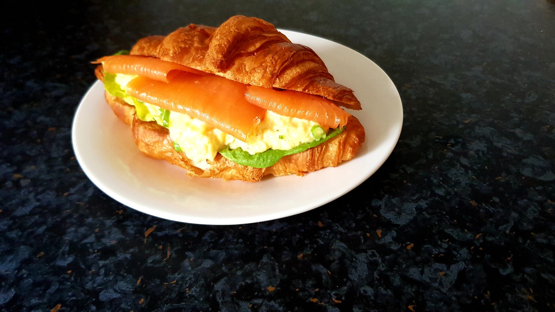 Egg and Smoked Salmon Croissant - CookingHub