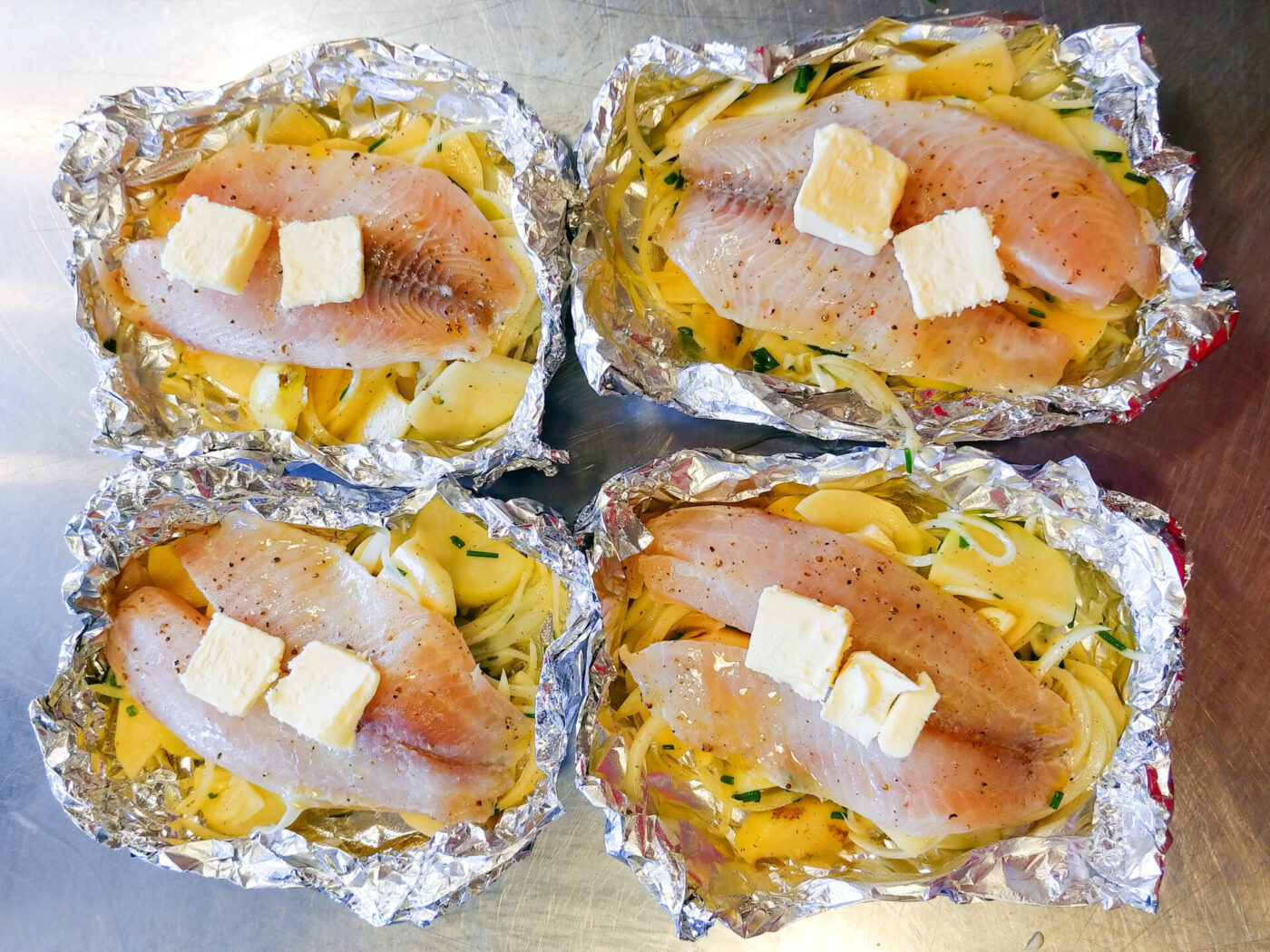 Fish Baked in Tinfoil-04