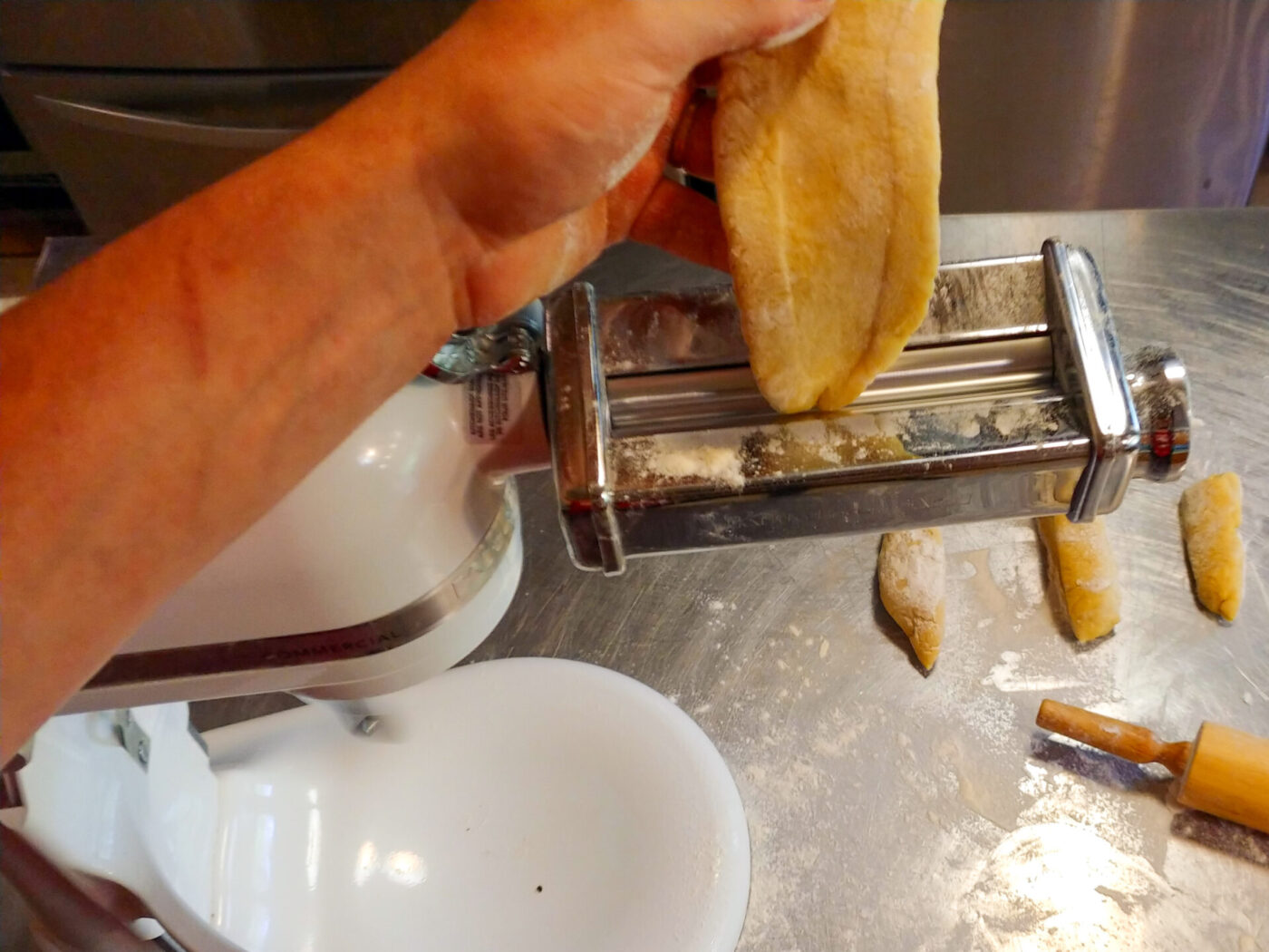 forming pasta sheet with the pasta attachement 1