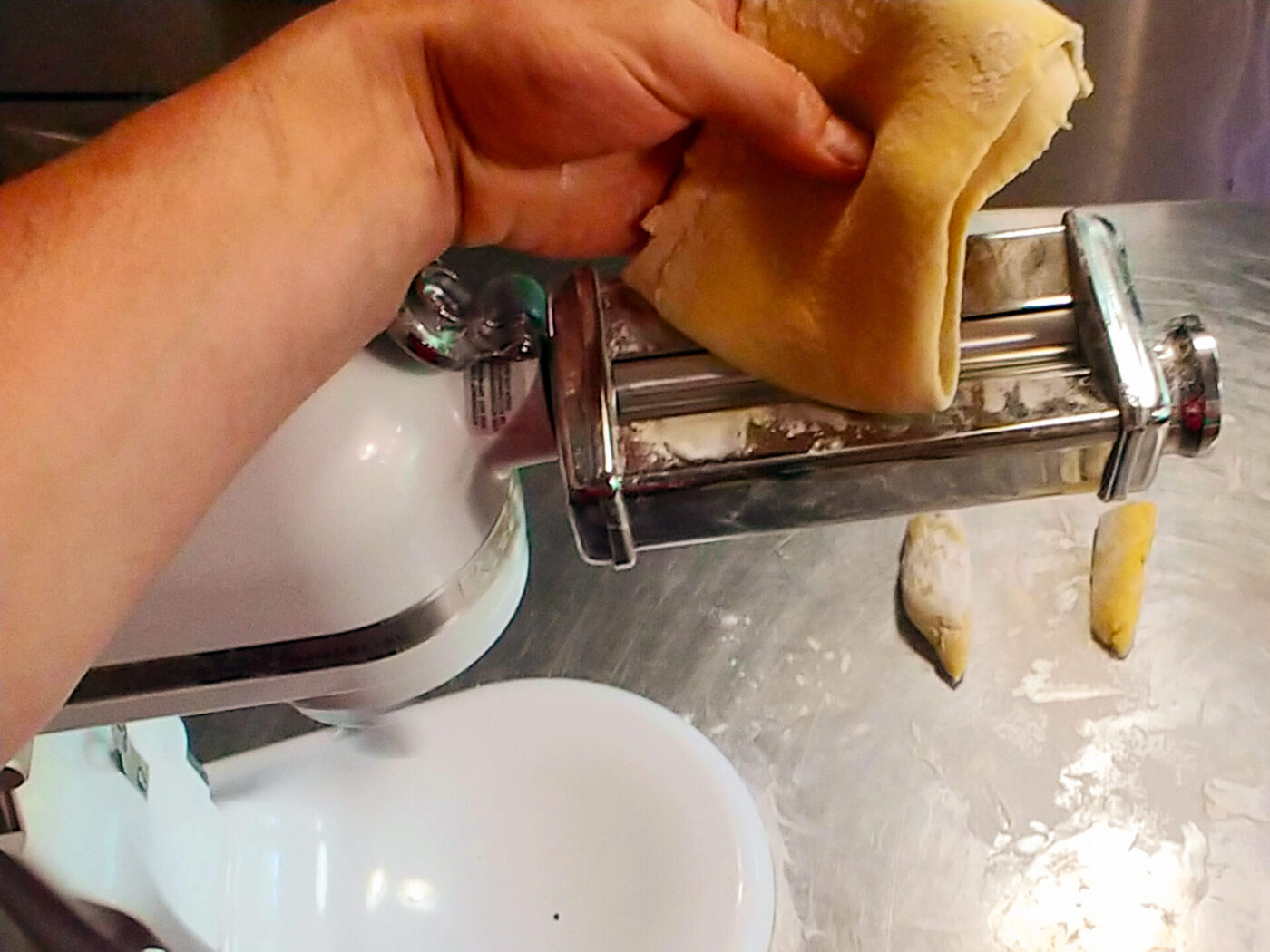 forming pasta sheet with the pasta attachement 2