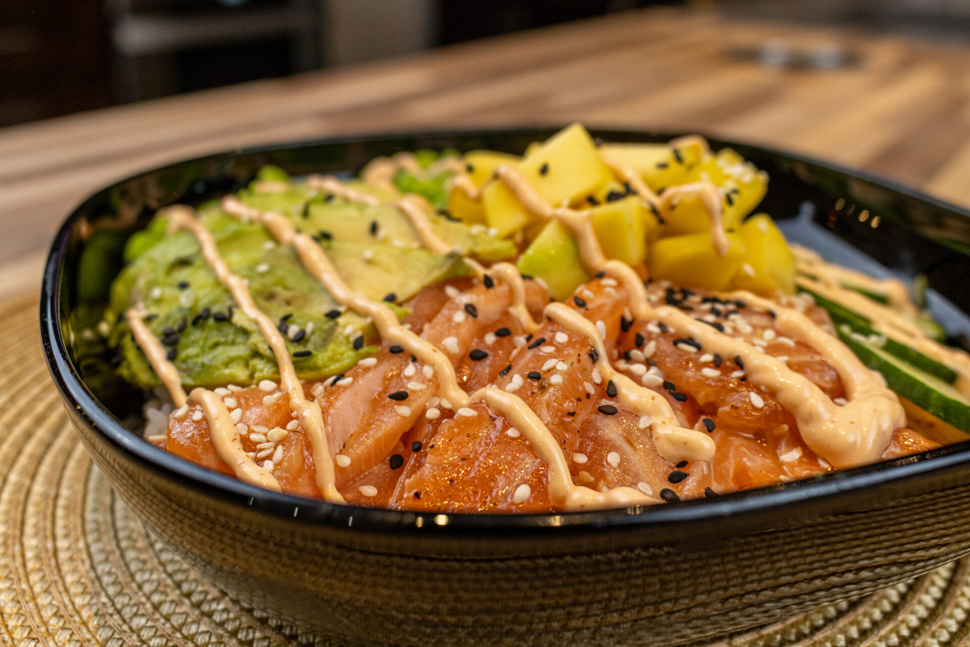Poke Bowl with Salmon - CookingHub