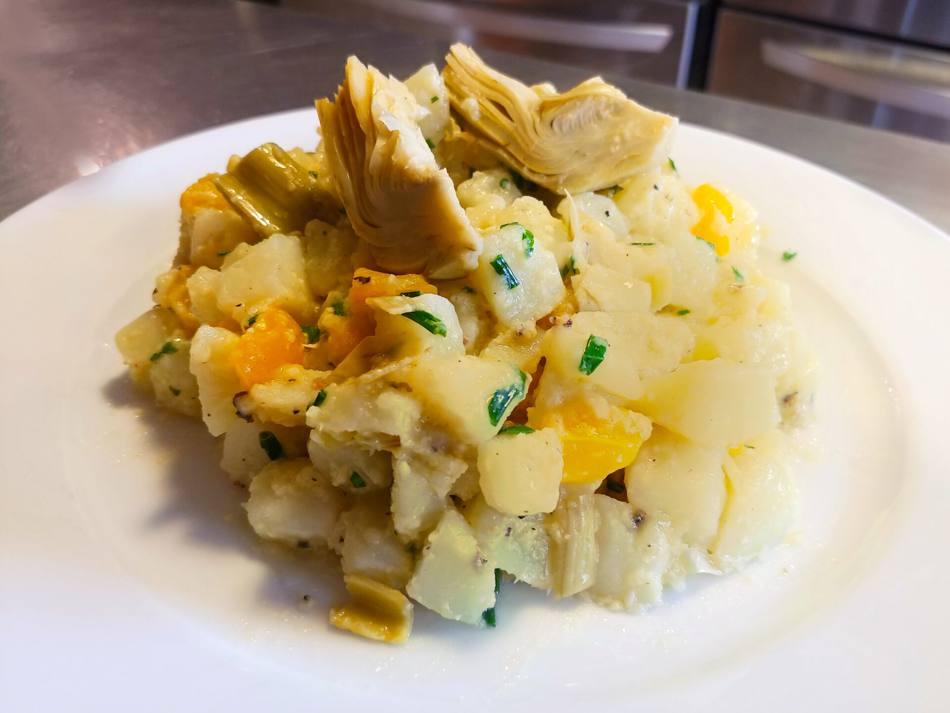 Potatoes with Yellow Pepper and Artichokes - CookingHub