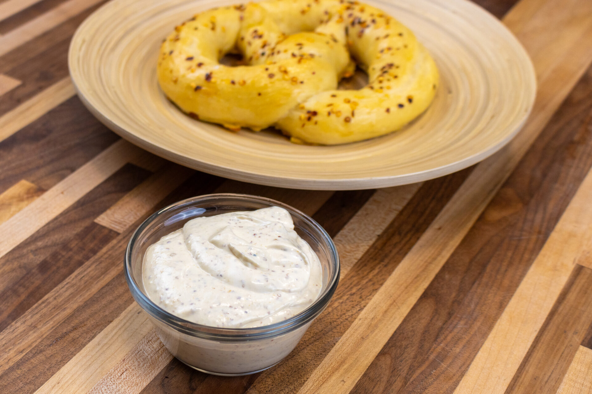 Mustard Dipping Sauce for Soft Pretzels CookingHub