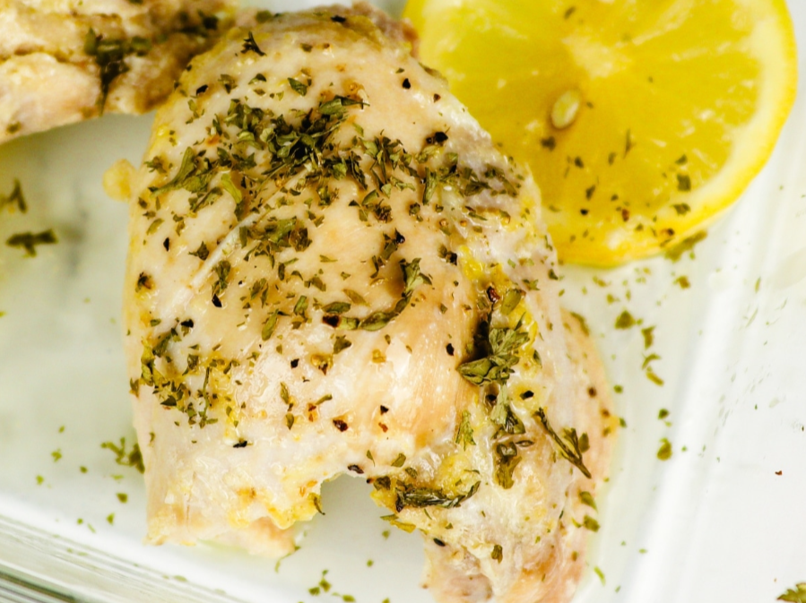 Keto Lemon Garlic Chicken detail on the white plate