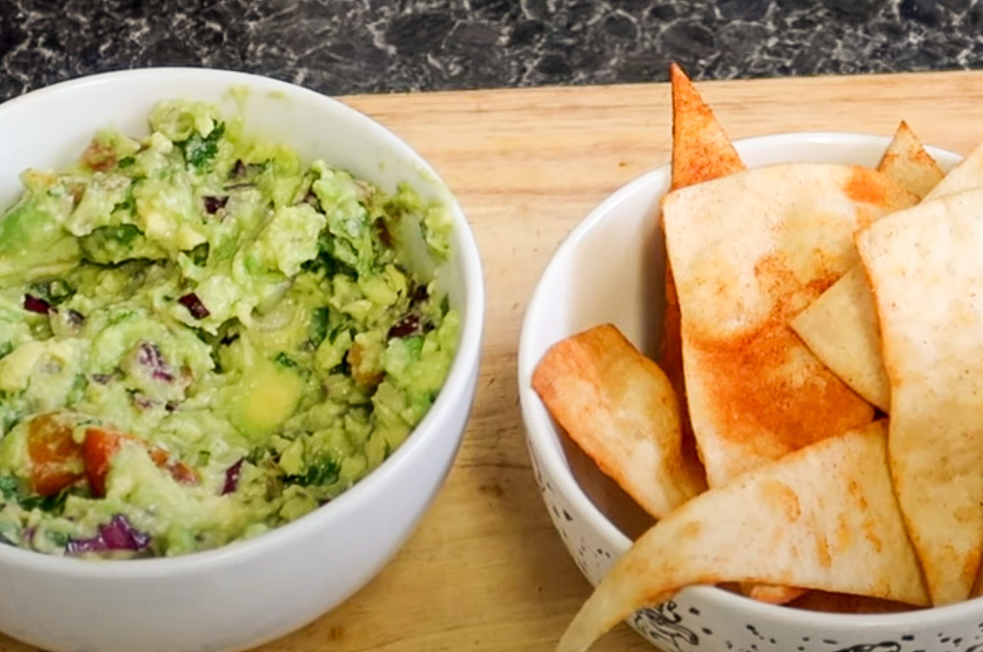 Homemade Nachos and Fresh Guacamole - CookingHub
