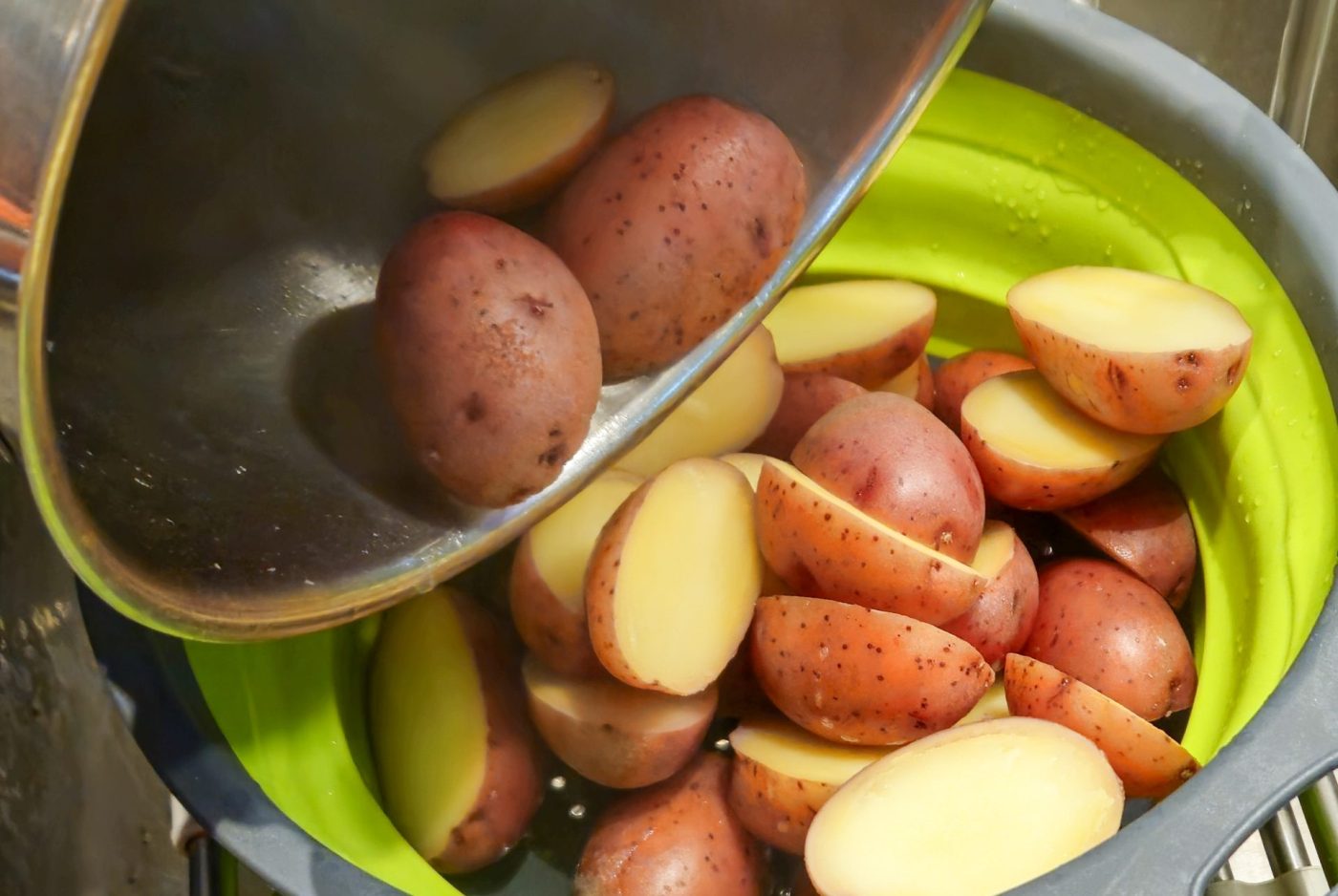Baby Red Potatoes with Butter - steps-08