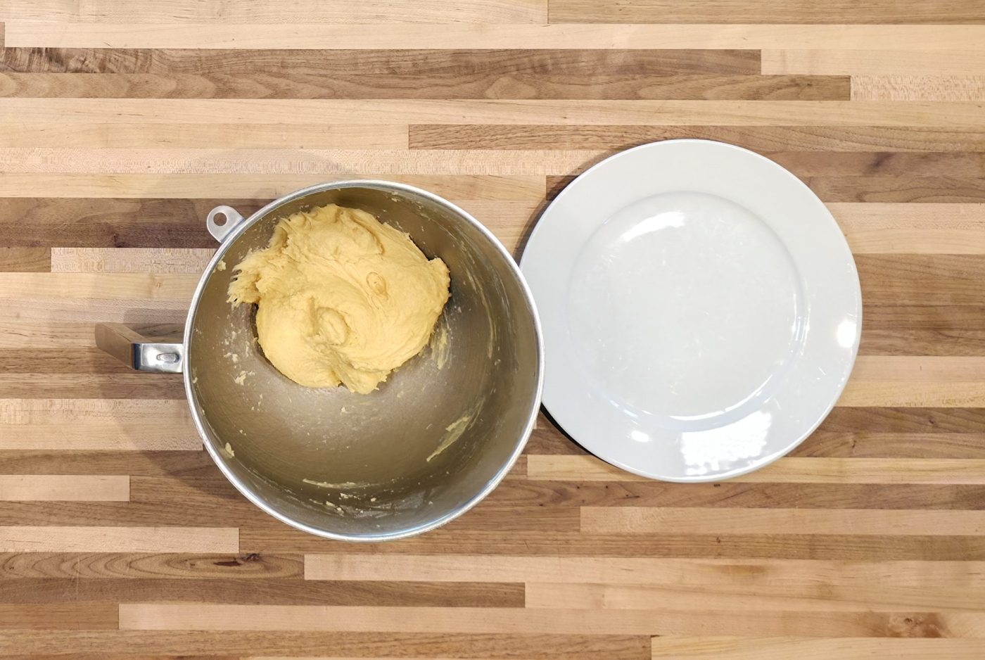 Dough for kolach before rising.