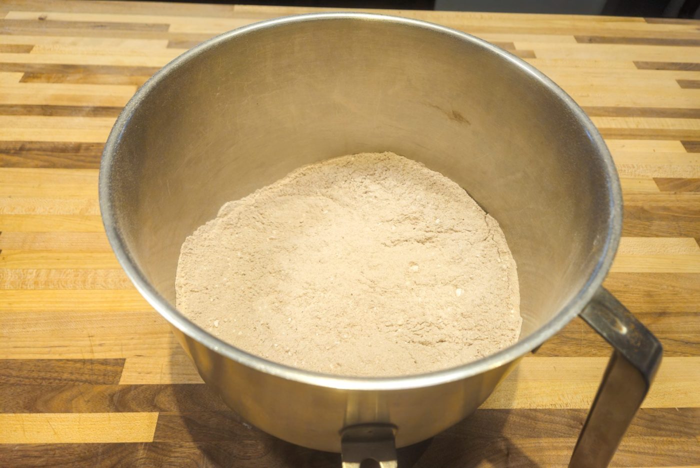 Decorateed gingerbread Cookies - steps-07